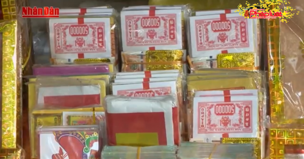 Bộ Văn hóa Thể thao Du lịch kêu gọi người dân hạn chế đốt vàng mã