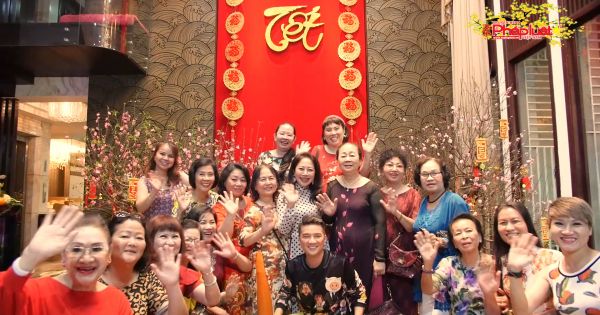 Chiêm ngưỡng không gian biệt thự ngập tràn sắc Tết của Đàm Vĩnh Hưng