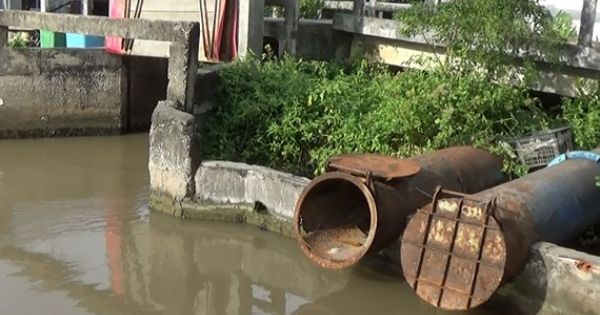 Cà Mau: Nhiều trạm bơm tiền tỷ… “trùm mền”