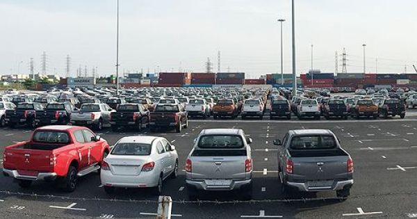 Bộ Tài chính “mách nước” ưu đãi thuế với phụ tùng ô tô