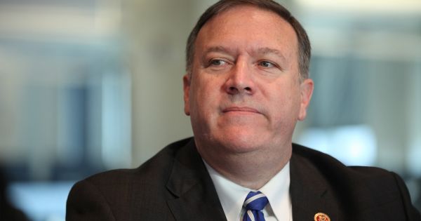 Ngoại trưởng Mỹ Mike Pompeo đã đến Việt Nam