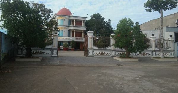 Cần Thơ: Nguyên Phó Tư lệnh quân khu 9 chiếm đất quy hoạch vỉa hè làm khuôn viên biệt thự