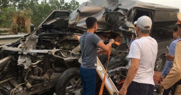 Xe khách Limousine gặp nạn trên cao tốc, 1 bác sĩ và 1 công an tử vong