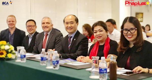 Họp báo công bố Hội nghị Quốc tế về kinh doanh và Vinh danh Doanh nghiệp Châu Á Thái Bình Dương.