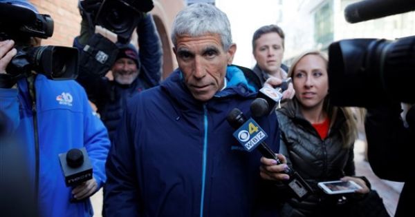 Chấn động bê bối tuyển sinh vào đại học danh tiếng Stanford, Yale