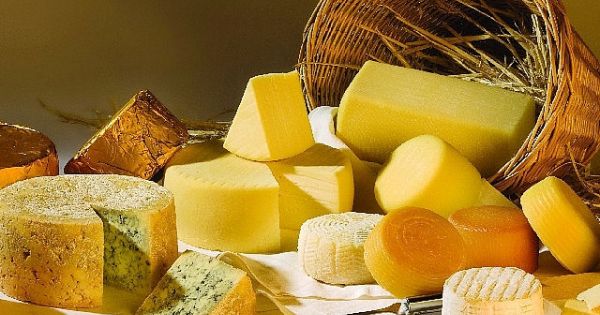 Thu hồi sản phẩm phô mai nhập khẩu từ Pháp