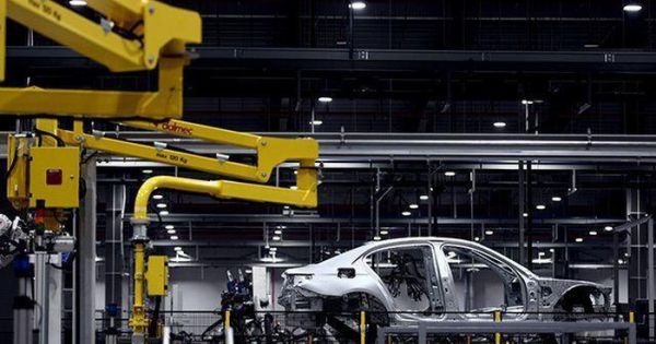 Ô tô nhập khẩu tăng tốc vào Việt Nam