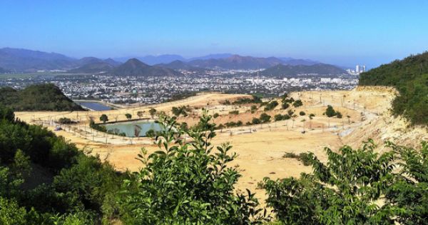 Vụ băm nát núi Chín Khúc: Bạt núi rừng để xây biệt thự