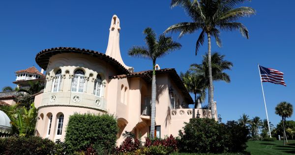 Mật vụ Mỹ vào cuộc điều tra vụ dinh thự của ông Trump bị đột nhập