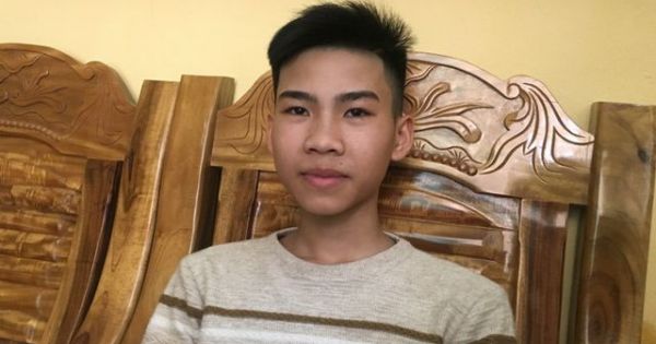 Giây phút nam sinh lớp 9 lao mình xuống sông cứu 3 học sinh khỏi đuối nước