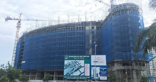 Hết bị xử phạt truy thu thuế, DIC Corp lại bị dân vây trụ sở đòi đất