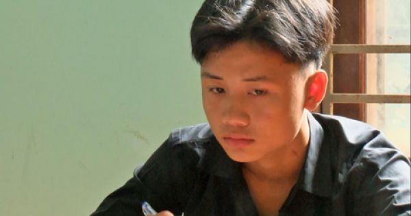 Nhắc vượt đèn đỏ, bị đâm chết: Khởi tố vụ án giết người