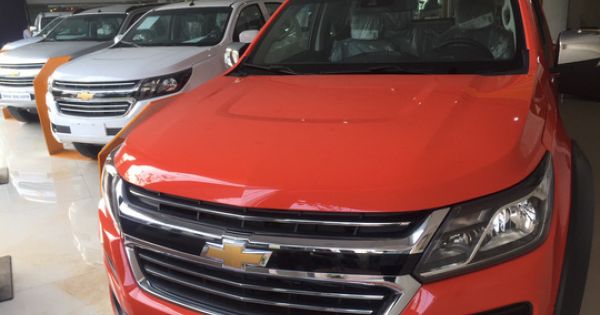 Xe bán tải khan hàng sau khi phí trước bạ tăng gấp 3 lần