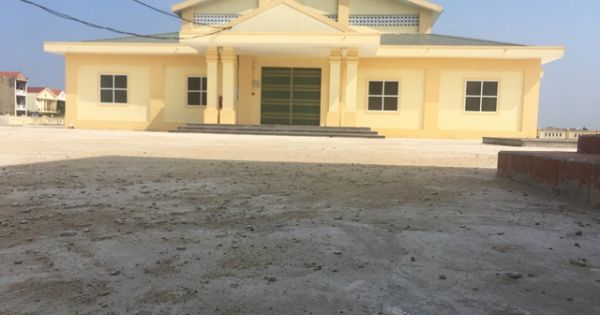 Quảng Bình: Chợ 7 tỉ đồng bỏ không thành nơi trú ngụ của con nghiện