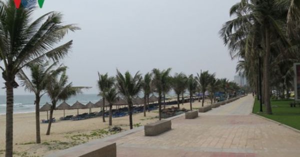 Đà Nẵng mở đường cho dân xuống biển