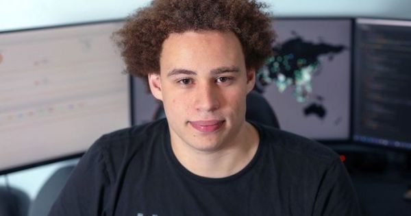 Người hùng chặn virus WannaCry nhận tội phát tán virus độc hại