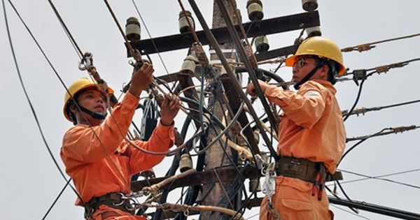 Phó Thủ tướng chỉ đạo minh bạch chi phí đầu vào sản xuất điện