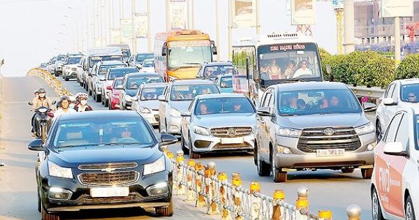 Cao tốc lập kỷ lục về lưu lượng giao thông dịp lễ