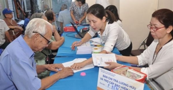 Tuổi hưu: Bài toán khó giải