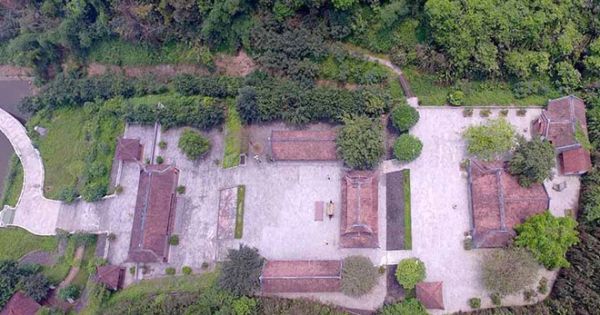 Chủ tịch UBND Hà Nội: Yêu cầu kiểm tra thông tin xây dựng trên đất rừng Thạch Thất