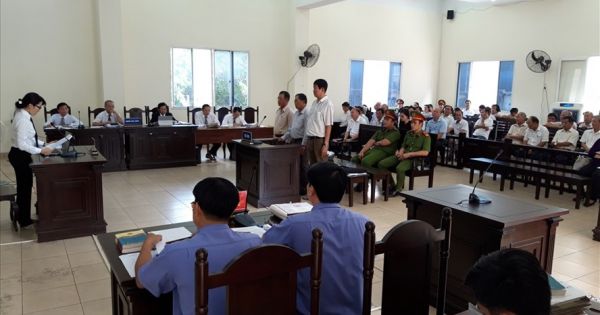 Xét xử cựu GĐ Sở Địa chính Bình Dương và đồng phạm lợi dụng chức vụ gây thiệt hại 131 tỉ đồng