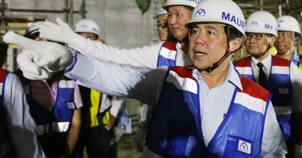 Chủ tịch TPHCM: “Hàng loạt công trình chây ì các đồng chí không thấy xót xa à?”