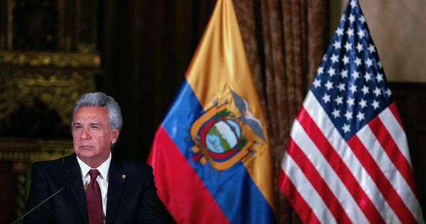 Ecuador sẽ giao toàn bộ tài liệu của Julian Assange cho phía Mỹ