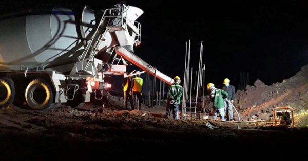 Dự án nhà máy vải của Trung Quốc thi công trái phép ngày đêm tại Quảng Ninh