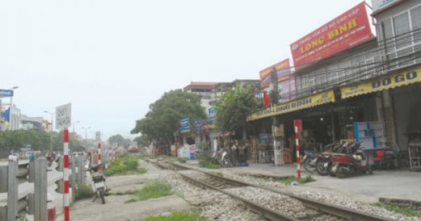 Cần khoảng 7.300 tỷ bịt hơn 4.000 lối đi tự mở qua đường sắt