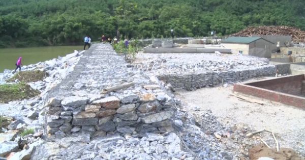 HTX Hợp Phát đã tháo dỡ xong bờ kè xây dựng, lấn chiếm sông Mã