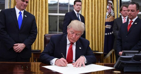 Mỹ: Thẩm phán liên bang ngăn Trump huy động tiền xây tường biên giới