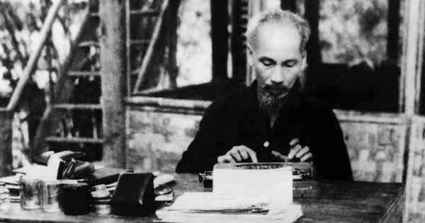 Kỷ niệm 50 năm thực hiện Di chúc Chủ tịch Hồ Chí Minh