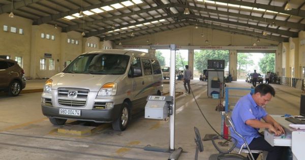 Phải công khai đường dây nóng tại Trung tâm đăng kiểm