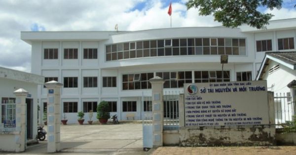 Cơ quan CSĐT khám nhà và bắt tạm giam cựu cán bộ TN-MT Bạc Liêu