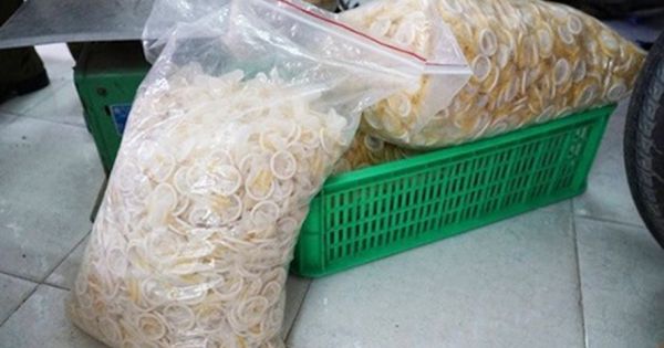 Triệt phá đường dây sản xuất bao cao su giả trị giá 6 tỷ ở Sài Gòn