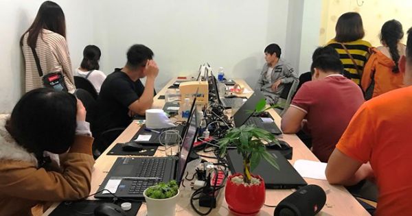 Công an Đà Nẵng trục xuất 35 người Trung Quốc tổ chức đánh bạc qua mạng trái phép