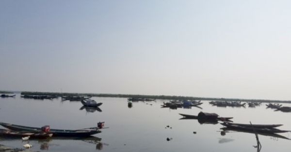 Nổi tiếng con đường bích họa về con người và đầm phá Tam Giang ở Huế