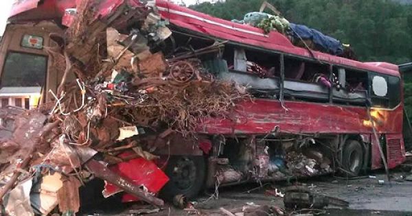 Tăng cường kiểm tra hoạt động của ôtô biển kiểm soát nước ngoài tại Việt Nam