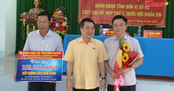 Bộ trưởng Bộ Tư pháp Lê Thành Long tiếp xúc cử tri xã Mong Thọ B, Châu Thành