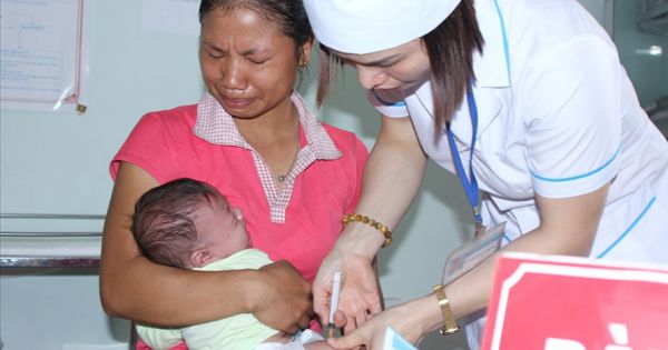 Cần khách quan hơn khi đánh giá nguyên nhân tai biến sau tiêm vắc xin