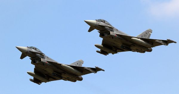 Hai tiêm kích Đức va chạm trên không, một phi công thiệt mạng