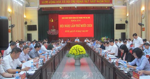 Hà Nội kỷ luật hơn 442 đảng viên trong nửa năm