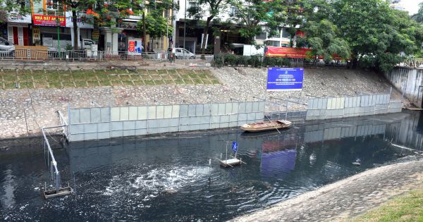 Hà Nội tiến hành xả hơn 1 triệu khối nước hồ Tây ra sông Tô Lịch