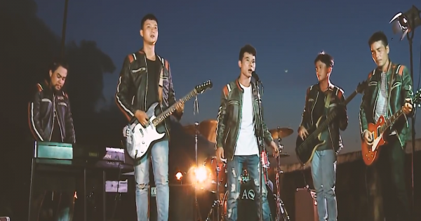 Truyền cảm hứng “Sống Để Yêu Thương” qua dòng nhạc rock, pop