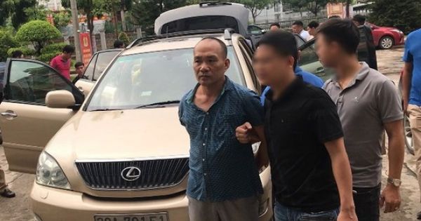 Khởi tố Tổng giám đốc công ty bất động sản lái xe Lexus đi trộm tài sản