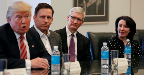 Tổng thống Trump yêu cầu điều tra nghi vấn Google hỗ trợ chính phủ Trung Quốc