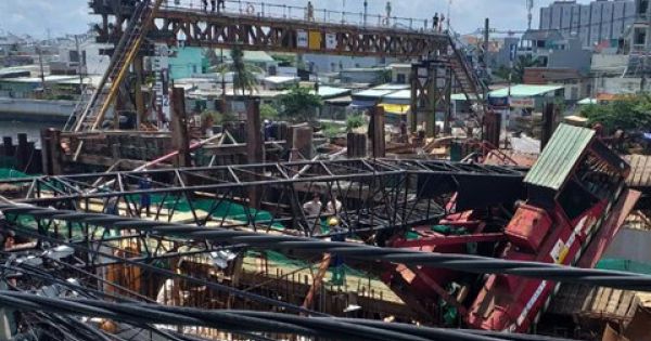 Hỗ trợ chủ nhà bị cần cẩu đè sập mái 5 triệu đồng để thuê chỗ ở tạm