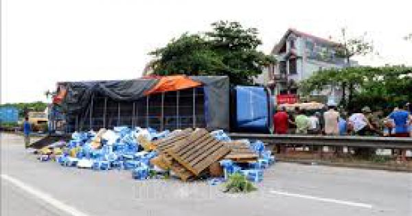 Khởi tố vụ án, tạm giữ hình sự tài xế gây tai nạn thảm khốc ở Hải Dương