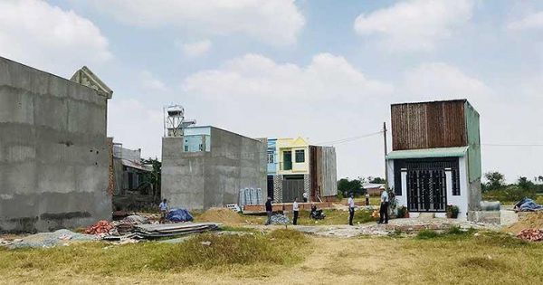 Chỉ thị Thành ủy TPHCM yêu cầu bố trí lại cán bộ ở nơi có nhiều vi phạm xây dựng