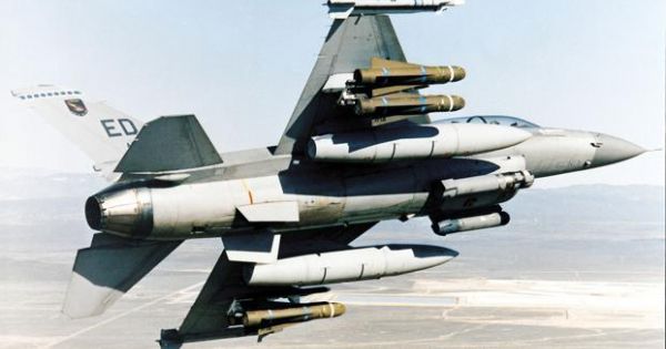 Đài Loan tập trận bắn đạn thật bằng tên lửa diệt hạm Harpoon